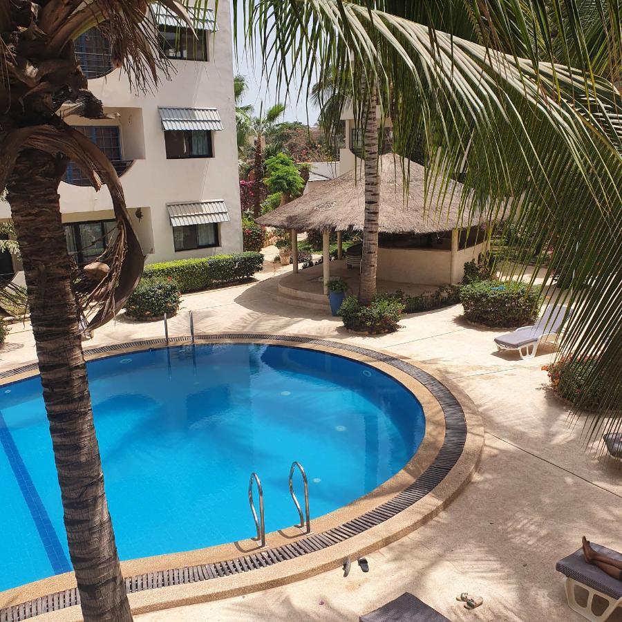 Superbe Appartement Avec Piscine, Proche Centre Ville, Restaurant, Mer Saly Exteriér fotografie